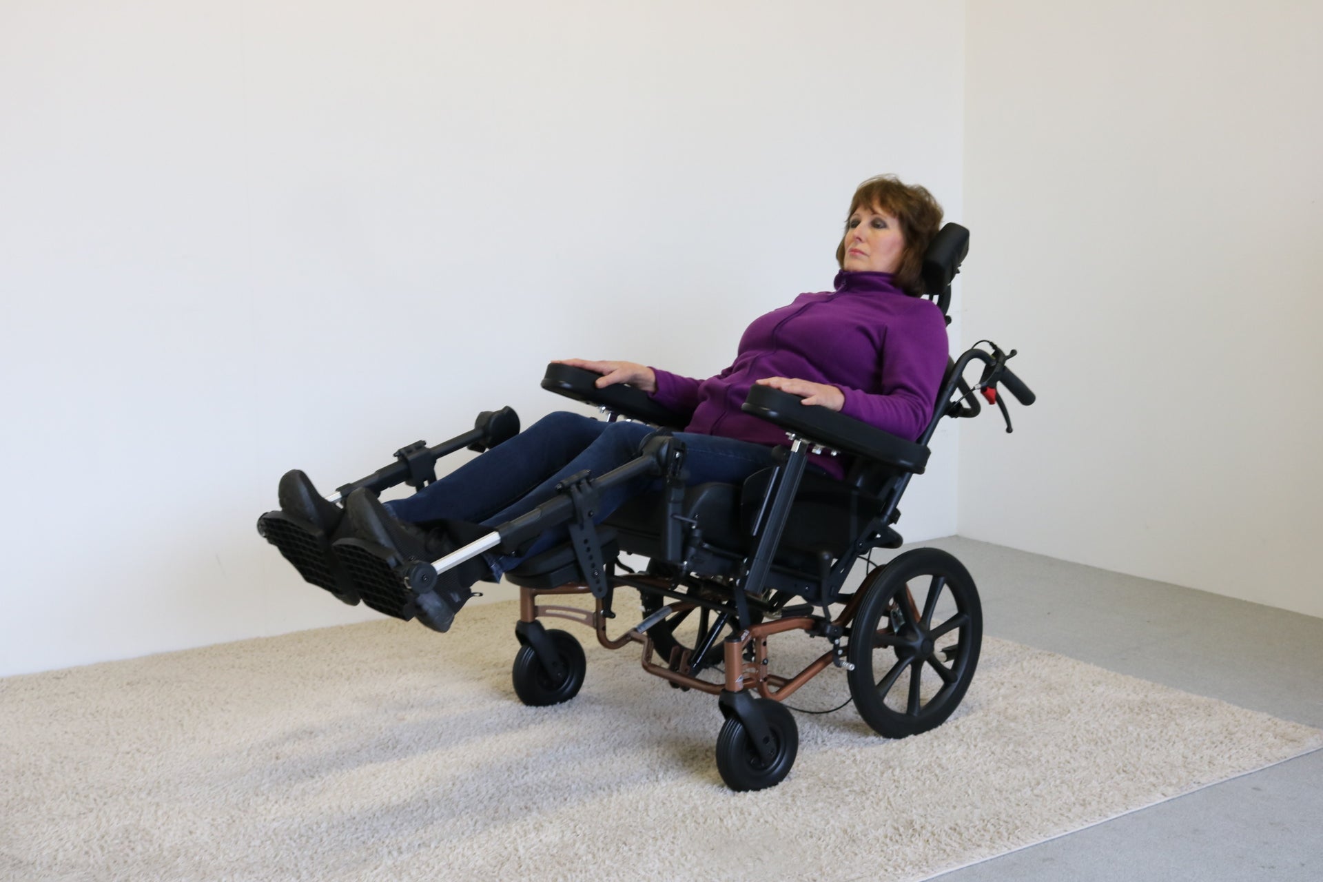 Inovys Evo Tilt-in-Space Wheelchair