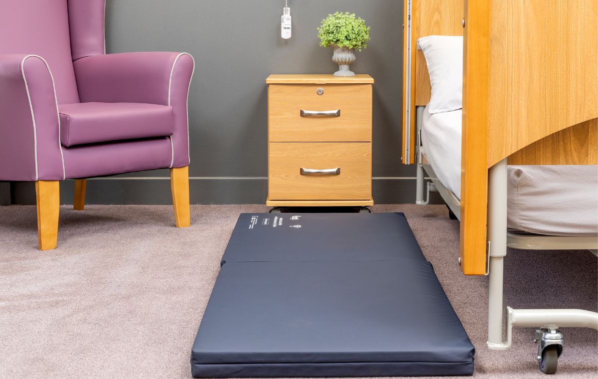 Alertamat Crash Mat with Wireless Nurse Call Alert image 1
