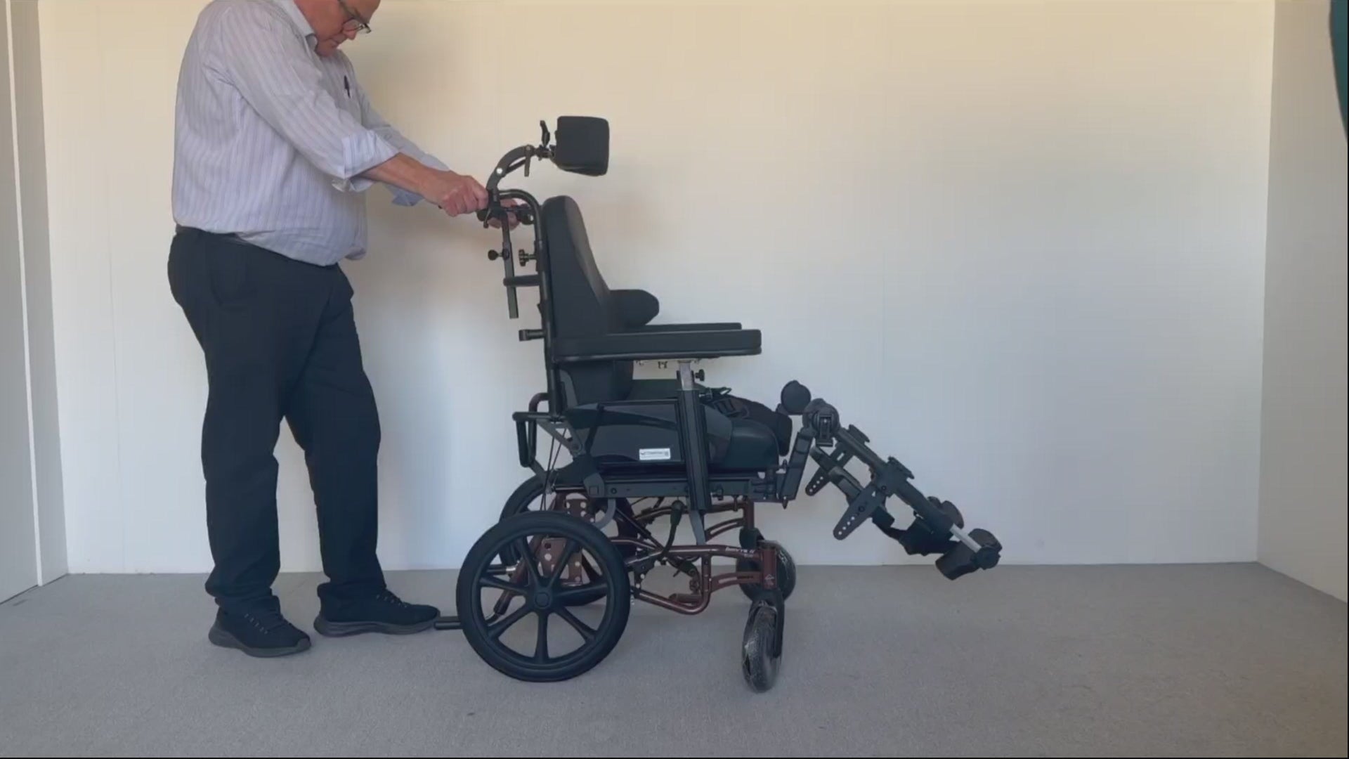 Inovys Evo Tilt-in-Space Wheelchair